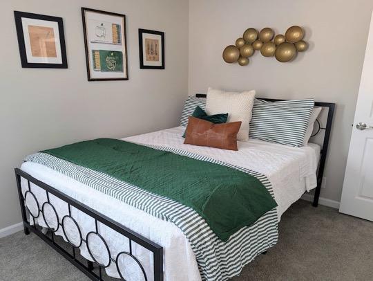 NA986 — Campbellton Drive Spacious Colonial Retreat