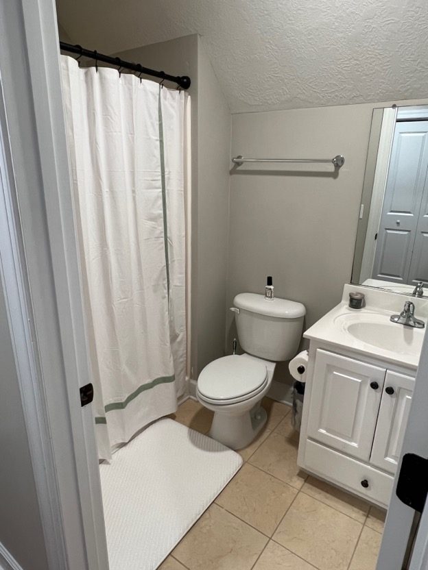 Oakbrook Drive property image 12
