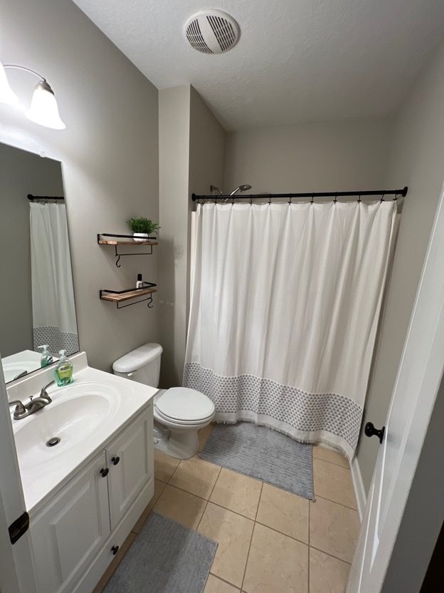 Oakbrook Drive property image 18