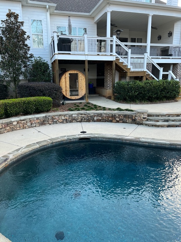 NA273 — River Wind Drive Poolside Retreat property photo 004