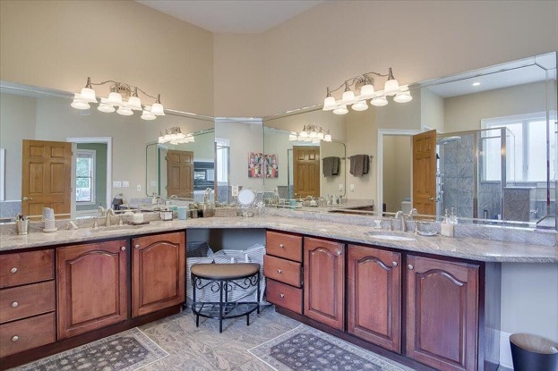 Savannah River Place property image 17