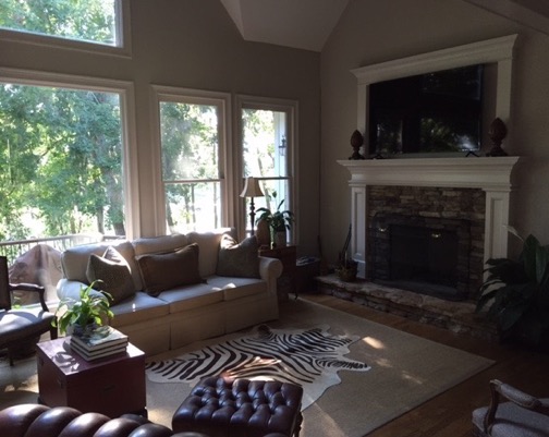 NA829 — River Bluff Drive Riverfront Retreat property photo 005
