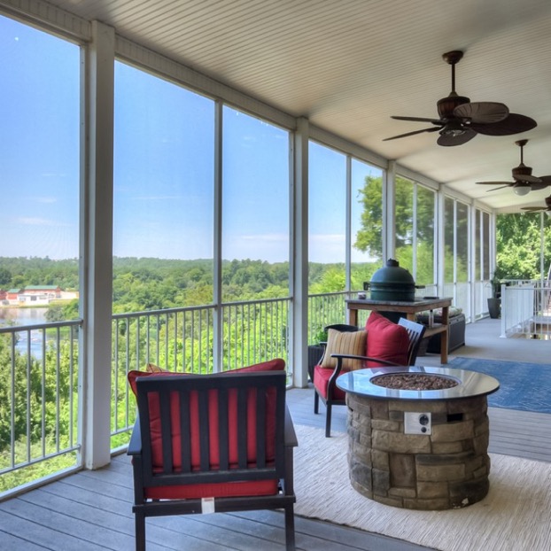 NA845 — River Bluff Drive Riverfront Retreat property photo 007