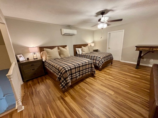 AU8 — Tall Pine Court Conifer Place Retreat property photo 031