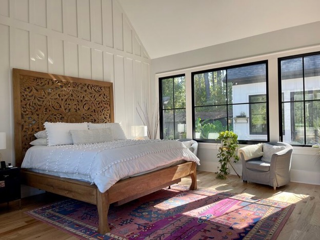 EV720 — Campana Drive Modern Farmhouse Retreat property photo 010