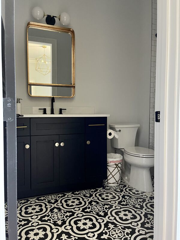 EV720 — Campana Drive Modern Farmhouse Retreat property photo 011
