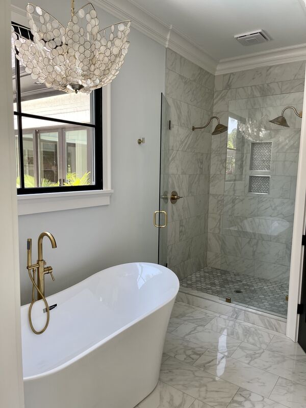 EV720 — Campana Drive Modern Farmhouse Retreat property photo 012