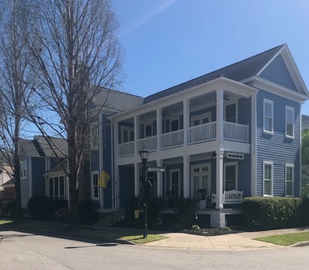 NA515 — Arrington Avenue Riverfront Retreat