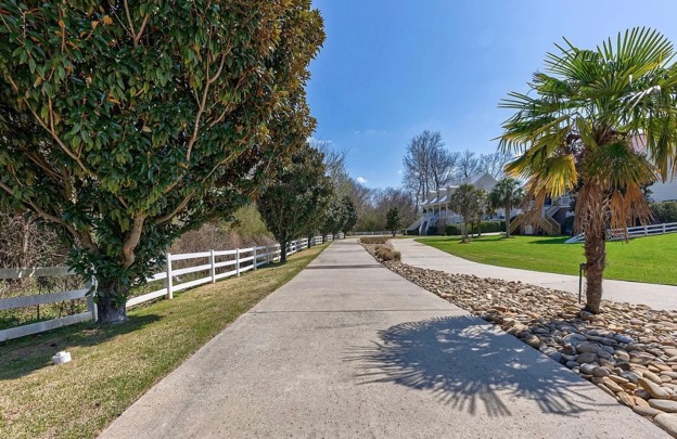NA258 — Altamaha Drive Riverfront Retreat property photo 002